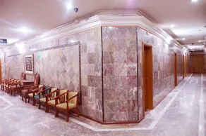 Borg Al Alam Hotel - Image 2