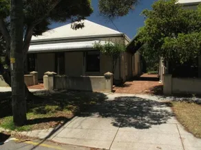 The Russell House - Image 2