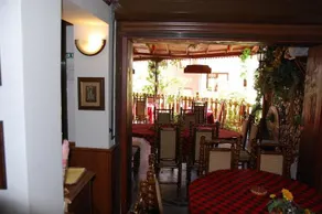 Rusina Guest House - Image 2