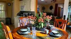 Larry's Place - Image 5