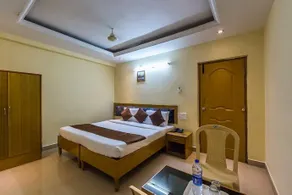Sravanthi Residency - Image 5