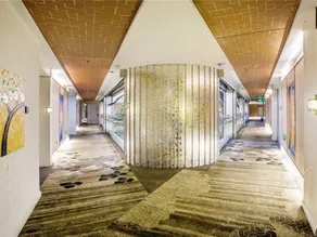 Yantai Hua An International Seoul Hotel - Image 2