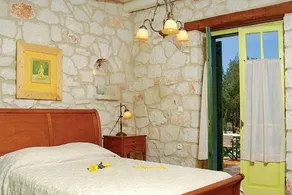 Villa Lida Aresti by Sealand Villas - Image 4
