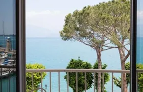 Hotel Vittorio Desenzano del Garda - Image 2