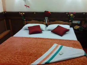 Kananavasan Houseboat - Image 2