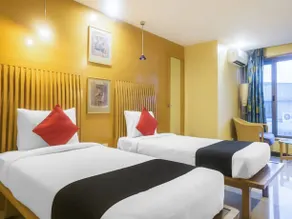 Capital O 15501 Hotel Regency - Image 4