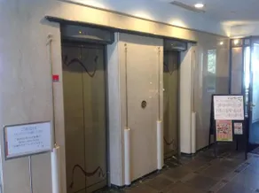Court Hotel Hiroshima - Image 5