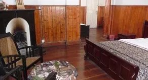 Risean's White Palace - Image 3