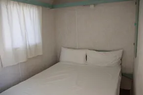 Albergue Coll Vert Park - Image 3