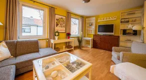 Comfort in Hürth with pool and fireplace - Image 2
