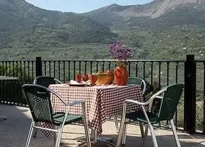 Partner Almoratin - Image 2