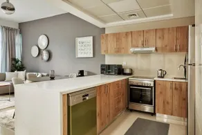 Fantastay - Clara Dubai Marina - Image 4