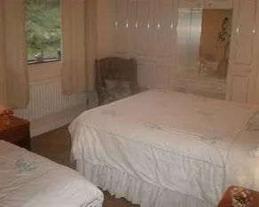 Abbey View Bed & Breakfast - Image 2
