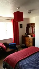 Pode Hole Bed & Breakfast - Image 4