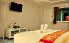 Muslim Home 2 - Image 5