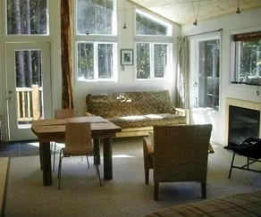 Carolyn's Cove B&B - Image 5