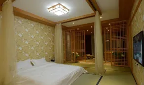 Ye Yu Chen Esports Cinema Hotel (New Railway Station Hengda Huafu Branch) - Image 2