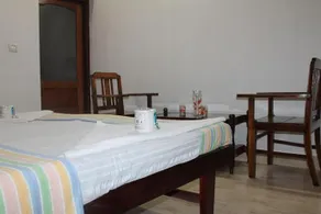 Ethens Homestay - Image 3