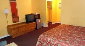 Parkview Motel - Image 4