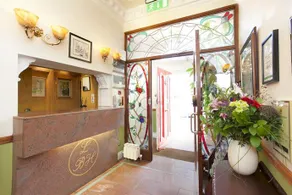 The Leeson Lodge - Image 4