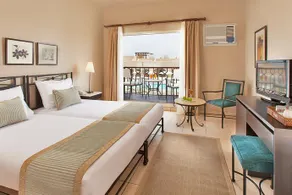 Almazino, Almaza Bay - Image 3