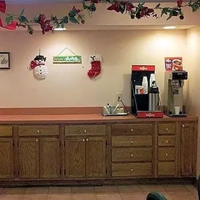 Oakland Inn - Image 4