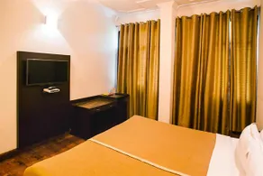 Hotel The Majestic - Image 4