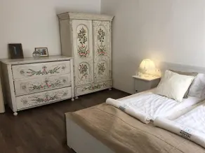 Art Photography Hostel Budapest - Image 3