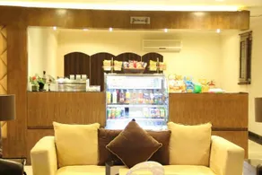 Towlan Suites 1 - Image 5