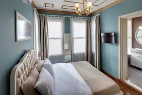Loka Suites - Image 4