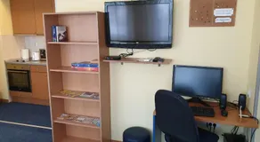 Spirit Hostel And Apartments - Image 4