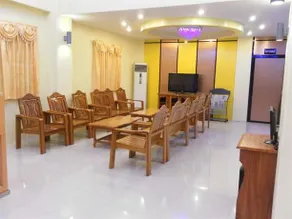 May Flower Inn - Image 5