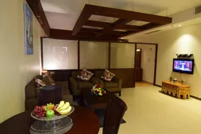 Al Mishkah Apartment - Image 4