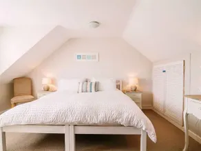 The Beach House - Image 4