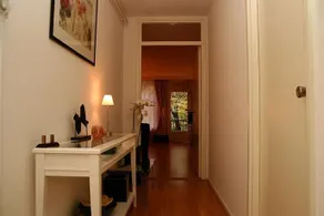 Home Run Amsterdam Bed & Breakfast - Image 5