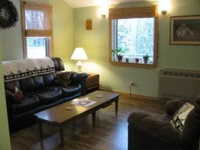 Carmel Cottage & Loft - Image 4