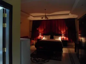 Al Rahaba Almomaiazah Furnished Units 6 - Image 2