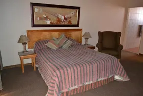 Jacaranda Lodge - Image 4