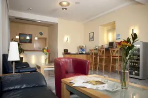 Dongfeng Boutique Quadrangle Courtyard Resort Hotel - Image 5