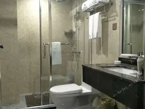 Junkun Hotel - Image 4