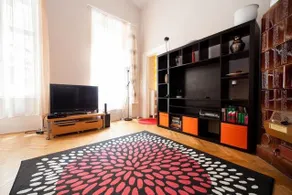 Orangehouse Budapest - Image 3