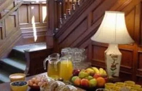 Carmichael Inn and Spa - Image 2