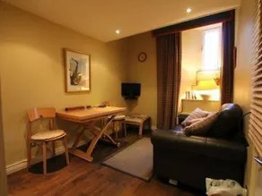 Morpeth Court Luxury Apartments - Image 3
