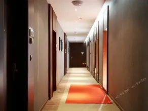 FENGHUA HOTEL - Image 4