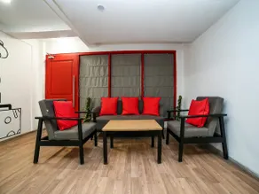 OYO Townhouse 055 Sohna Road Uppal Southend 1 - Image 4