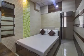 Plaza Guest House - Image 2