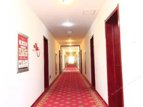 Zhonghui Fishing Village Hotel (Rizhao World Sailing Base) - Image 4
