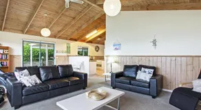 Mathilda - partial seas views and outdoor entertaining area - Image 3