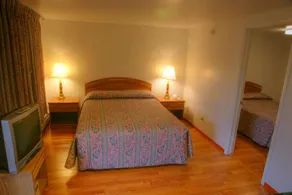 Mel-haven Lodge - Image 5