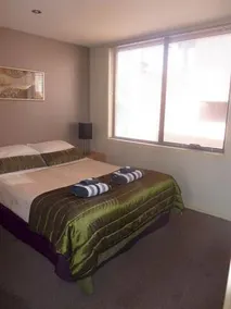 Flinders Lane Apartments - Image 5